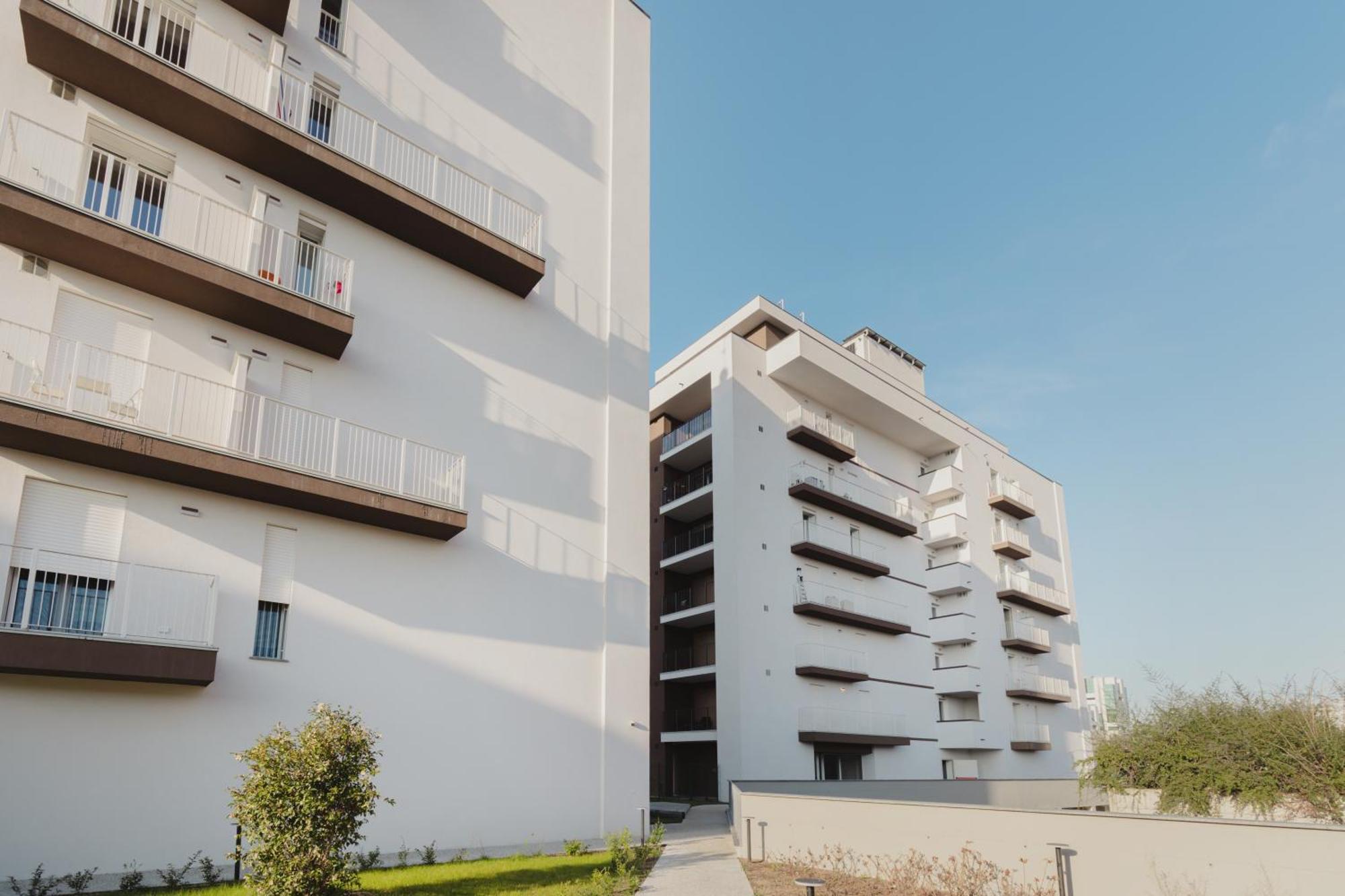 Gohost - Modern And Bright Apartments With Terrace And Balcony Appartement