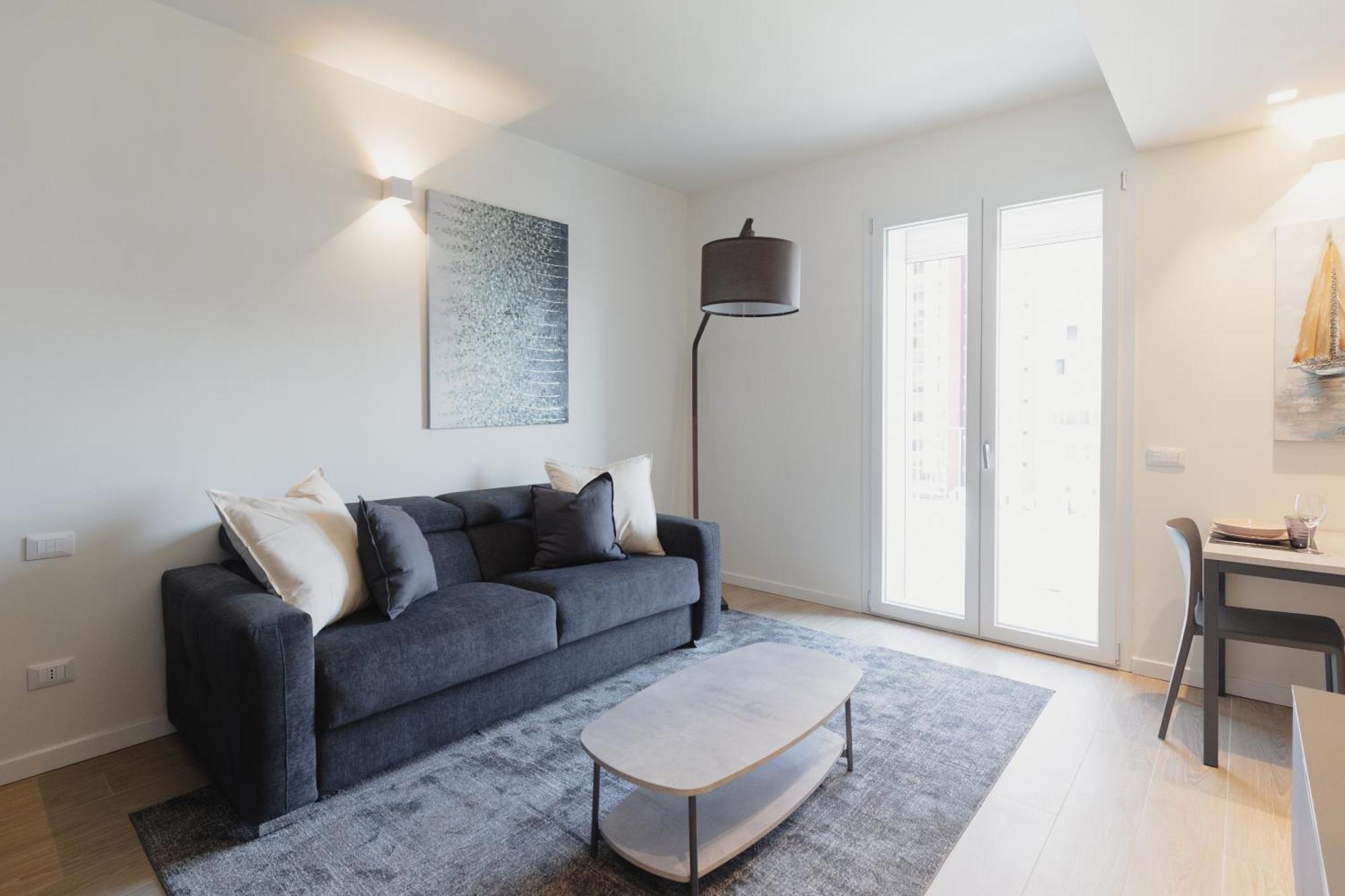 Gohost - Modern And Bright With Terrace And Balcony * Milán